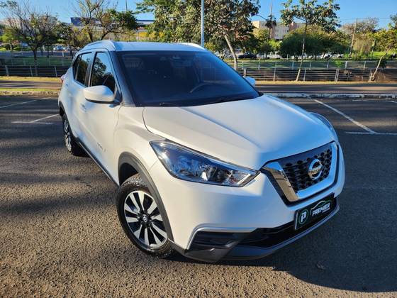 NISSAN KICKS 1.6 16V FLEXSTART S 4P XTRONIC NISSAN KICKS 1.6 16V FLEXSTART S 4P XTRONIC